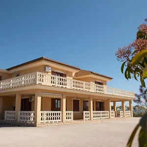 https://bb-la-terrazza-degli-scrittori.sicilyhotelsitaly.net